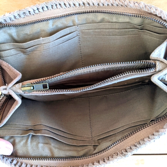 Boho Suede Beaded clutch - Picture 4 of 10